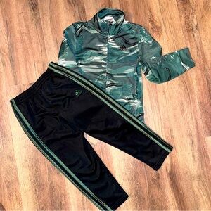 4T Adidas Set